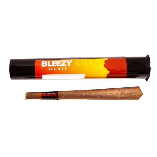 w/ Kief Savage Dragon Bleezy